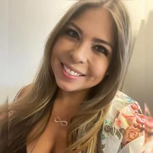 Meet your Posher, Celina